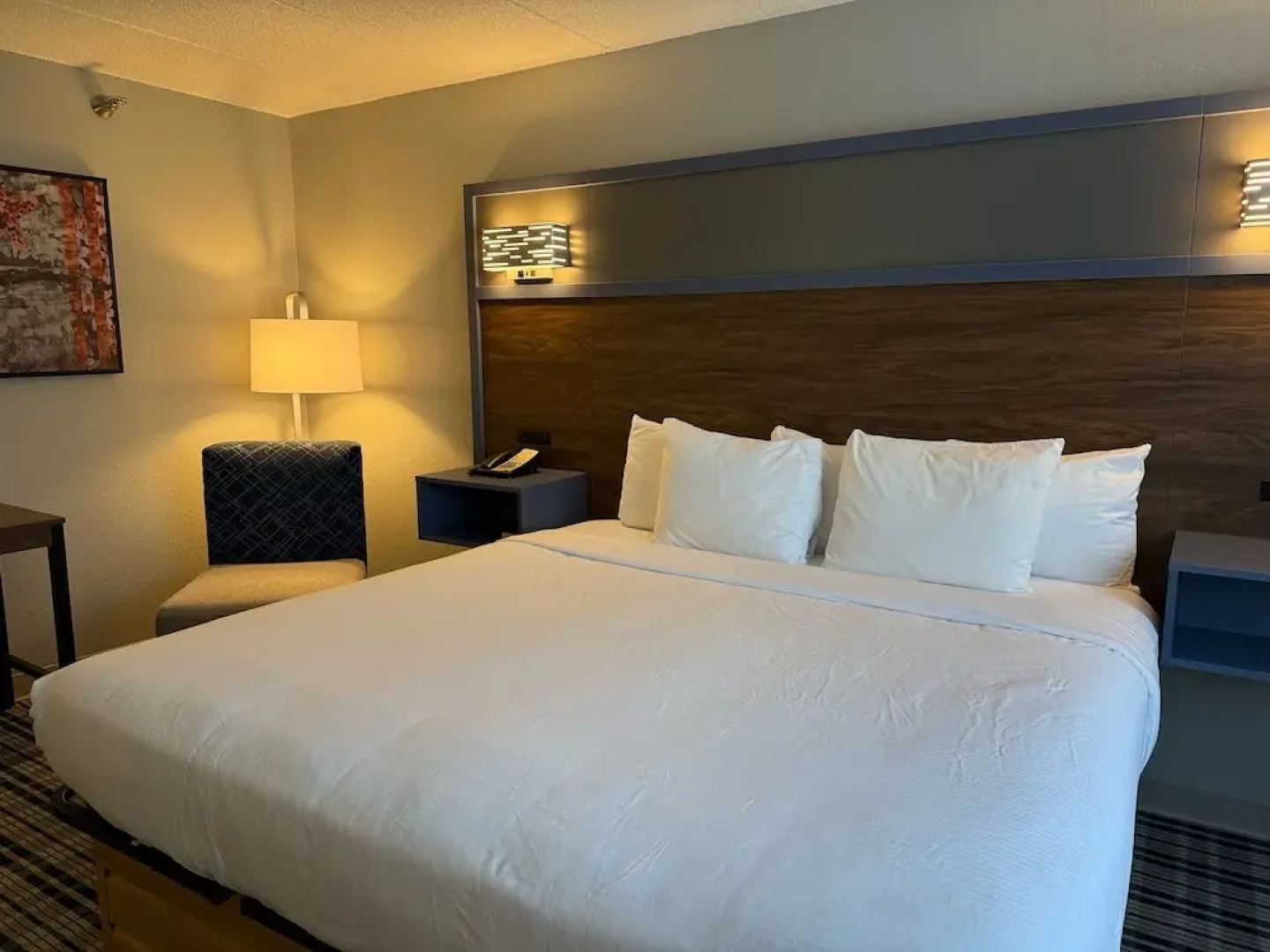 AmericInn Lodge & Suites Worthington