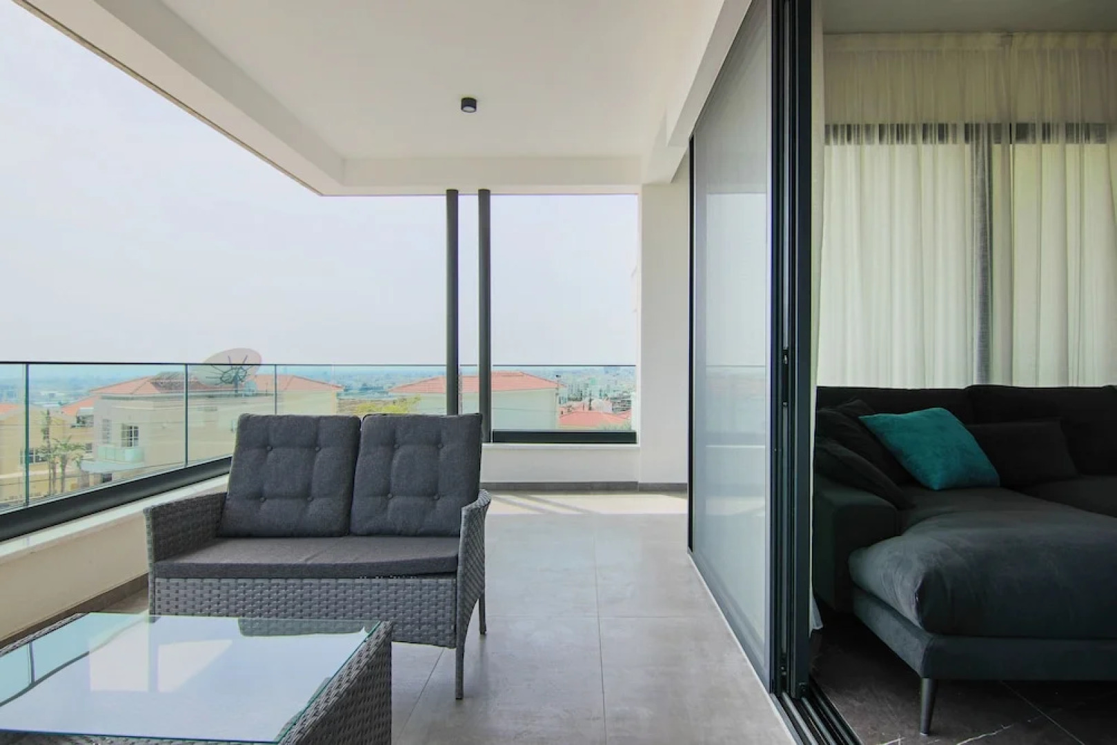 Phaedrus Living: City View Anna Residence 102