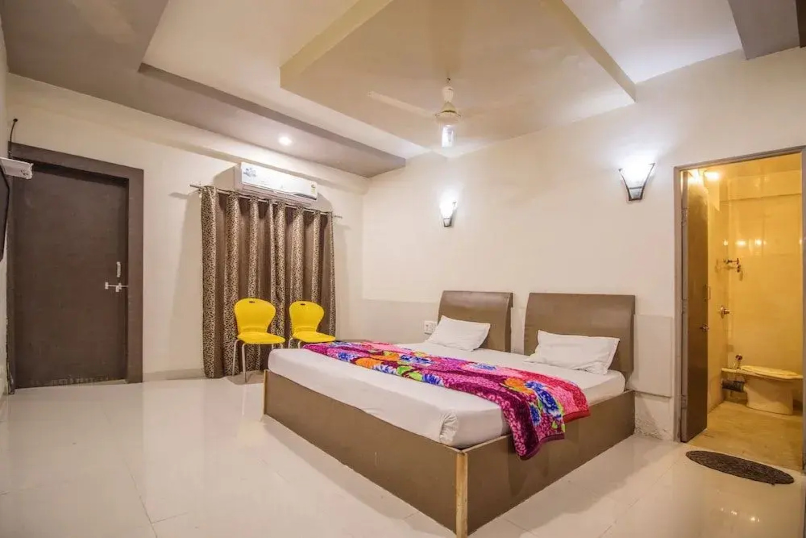 Hotel Yogiraj Palace