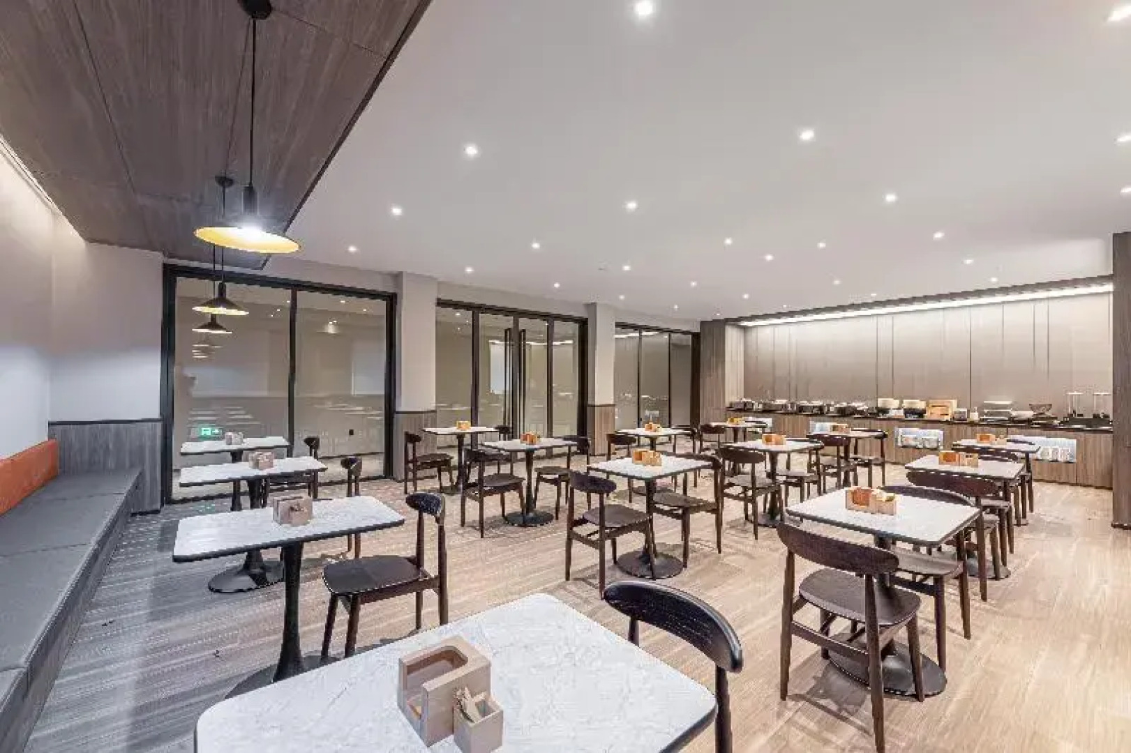 Hanting Hotel (Anqing Renmin Road Pedestrian Stree