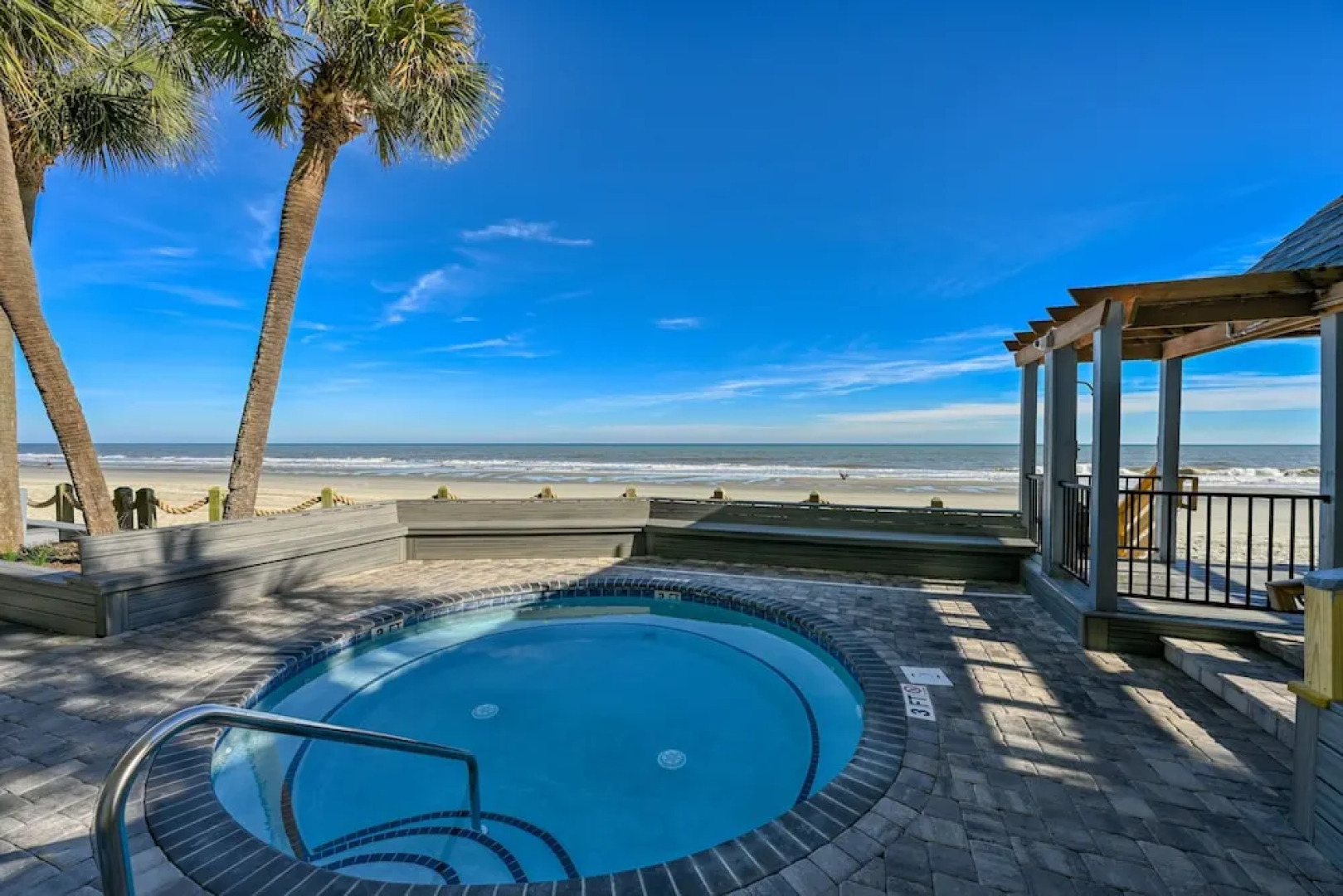 0105 Waters Edge Resort 1 Bedroom Condo by Redawning