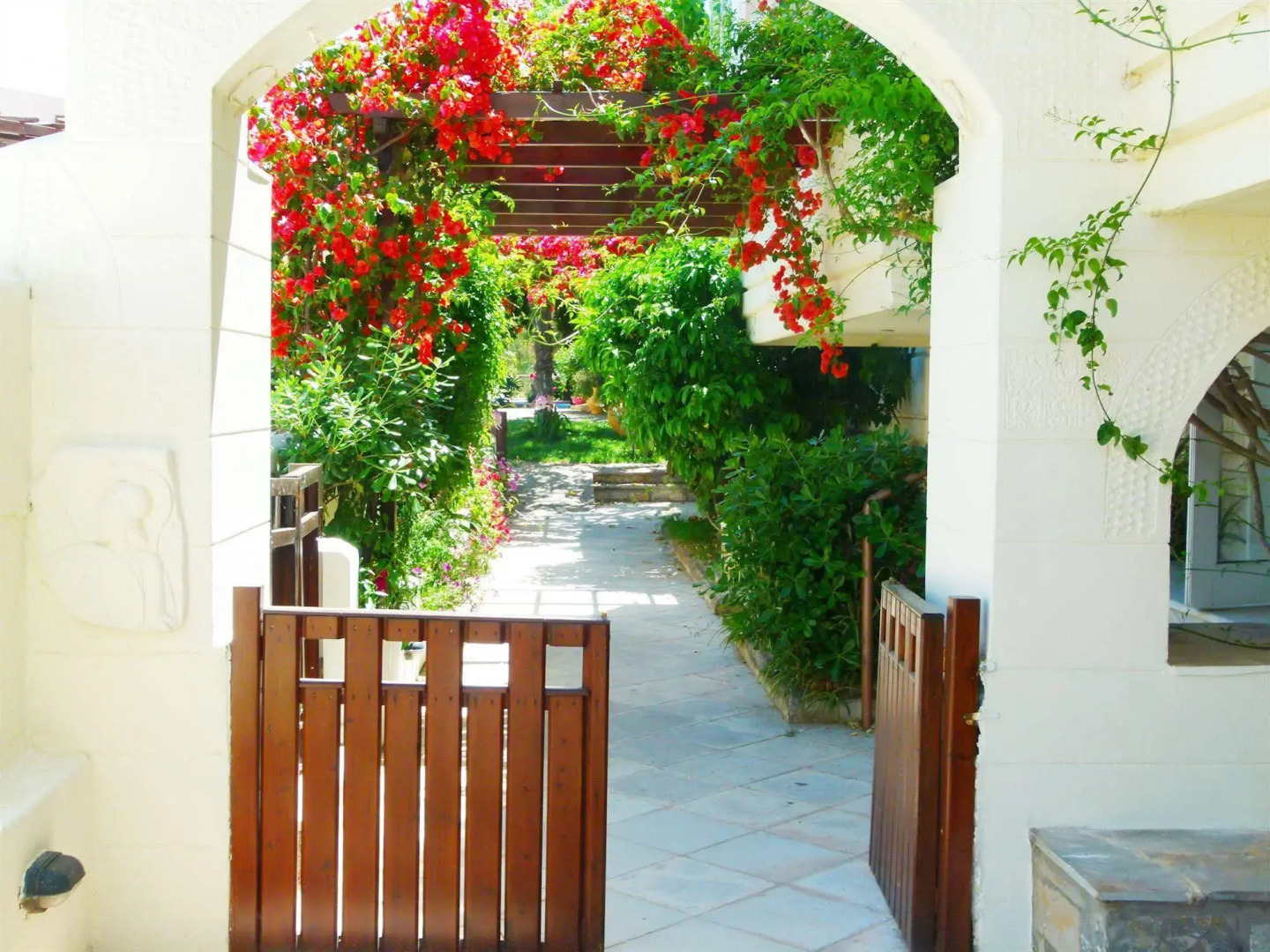 Sun Rise Hotel Apartments