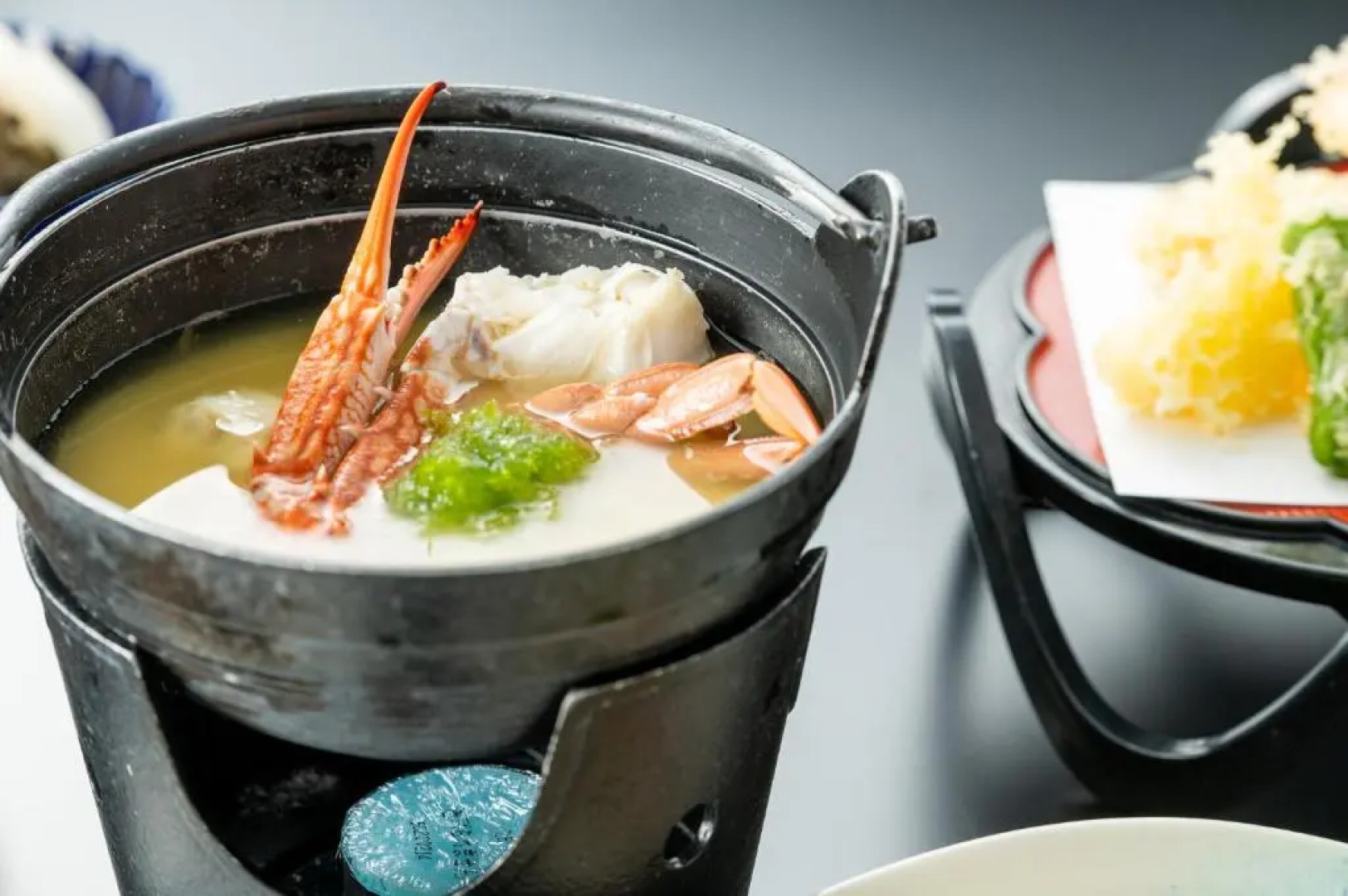 Yataro & Yataro Minamikan