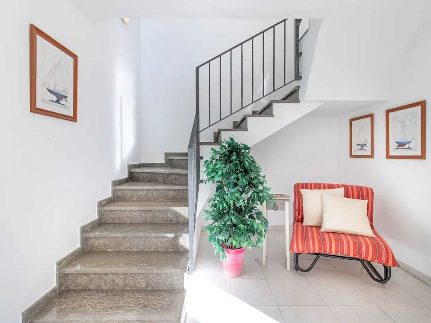 Modern Villa with Private Pool in Empuriabrava Spain