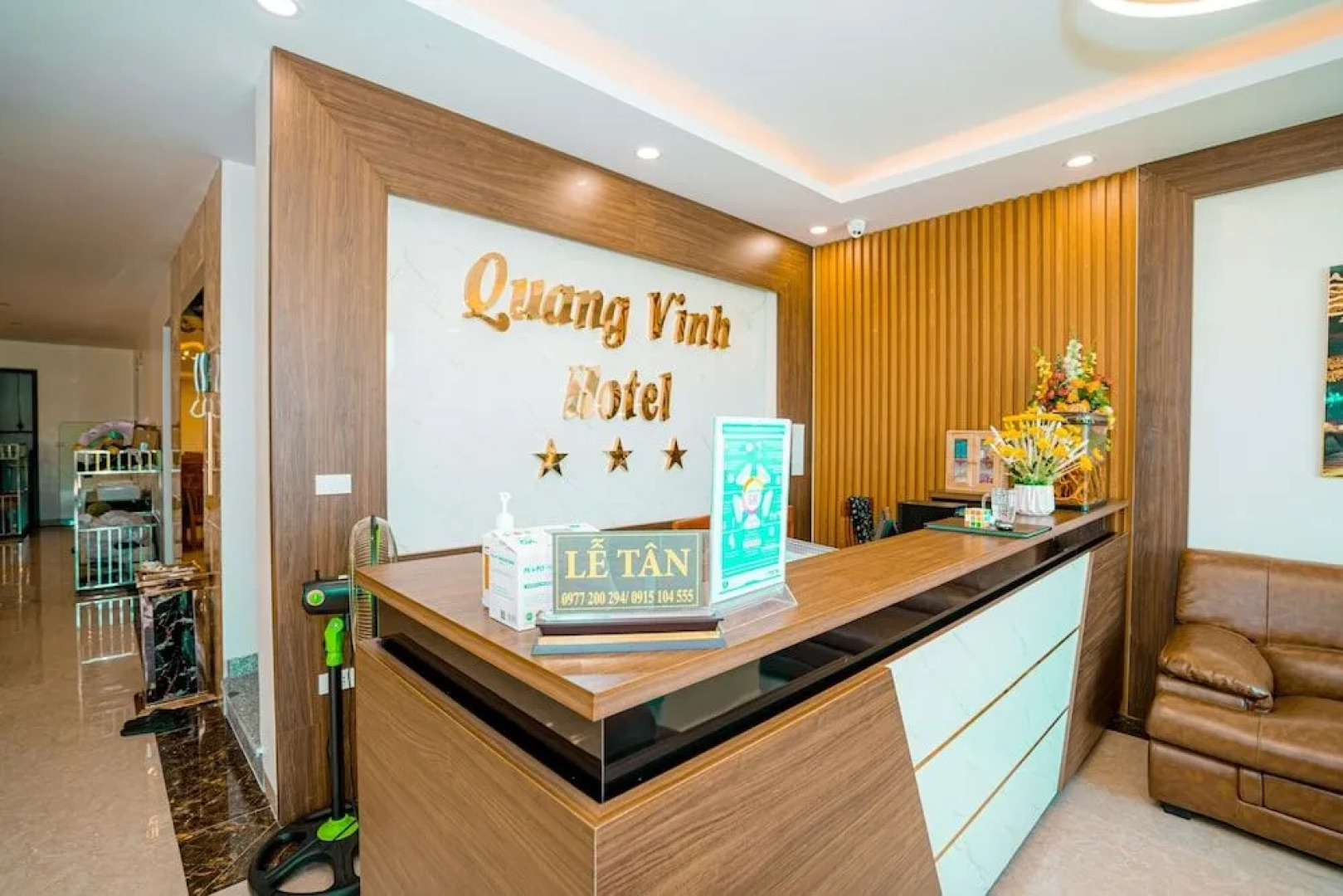 Quang Vinh Hotel