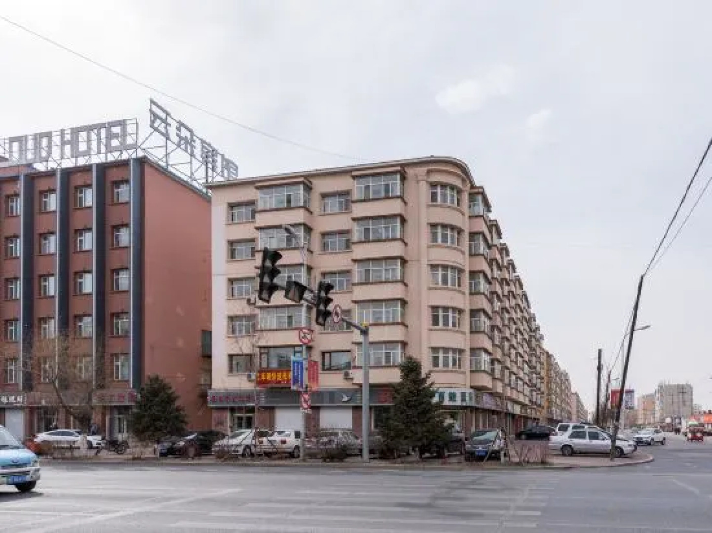 Xinglongquan Business Hotel