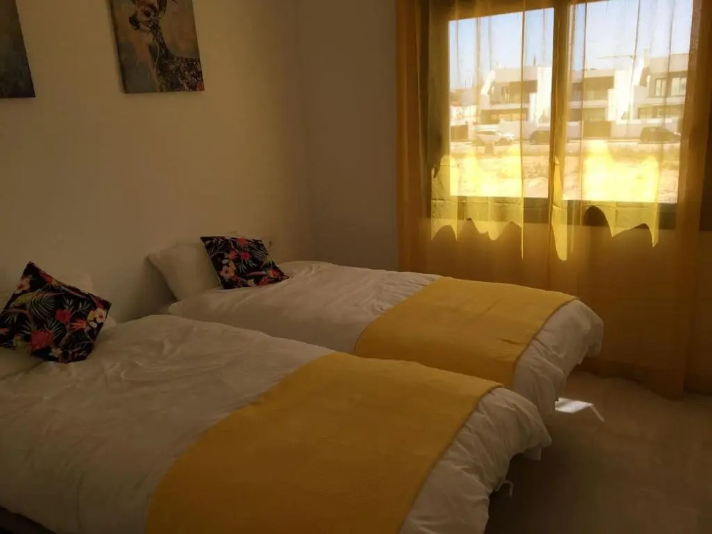 Playamar Iv Calle De La Rosalia 90A