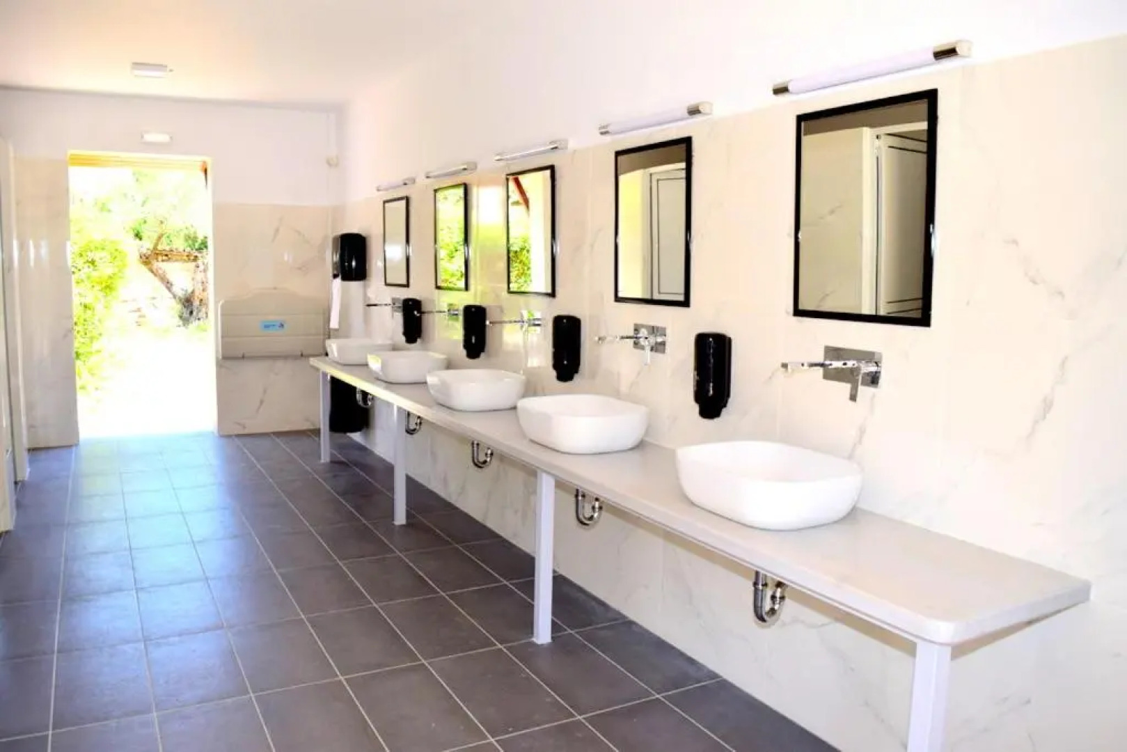 Castle View Bungalows