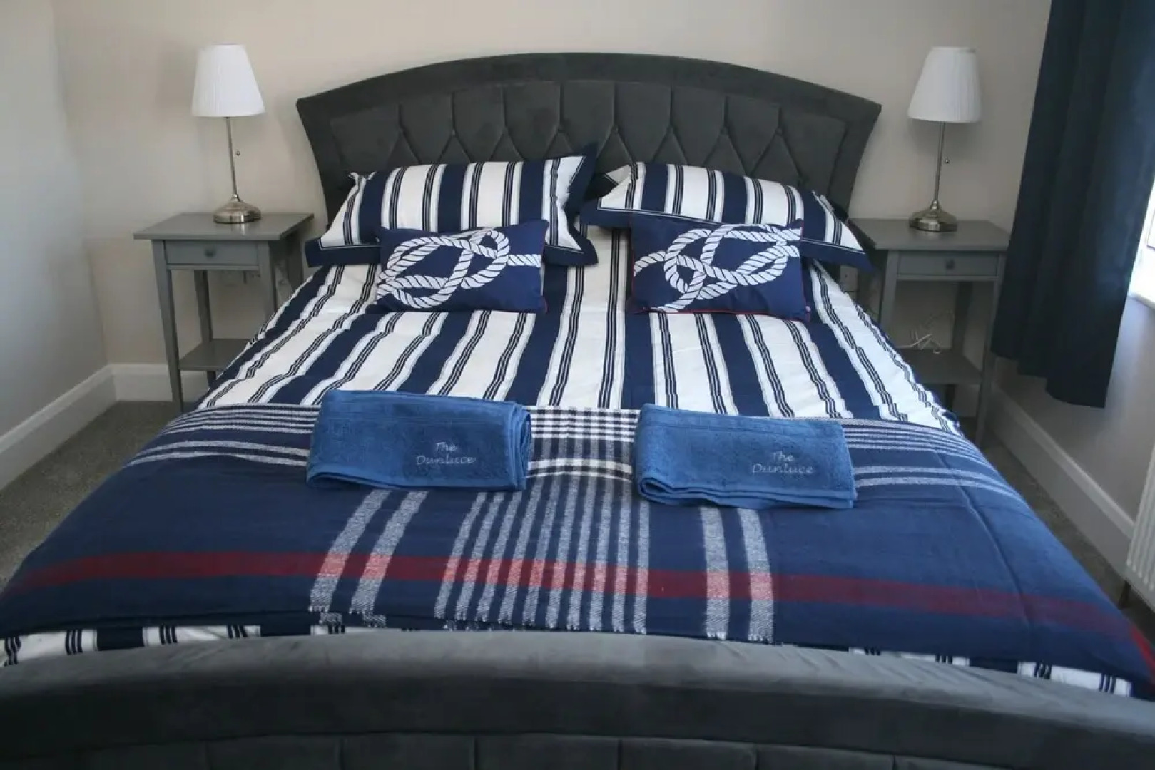 In the Heart of Portrush - 4 Beds