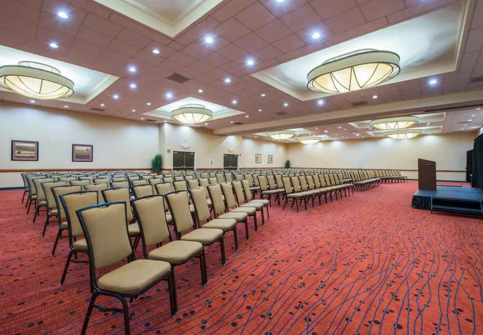 Staybridge Suites Oxnard - River Ridge