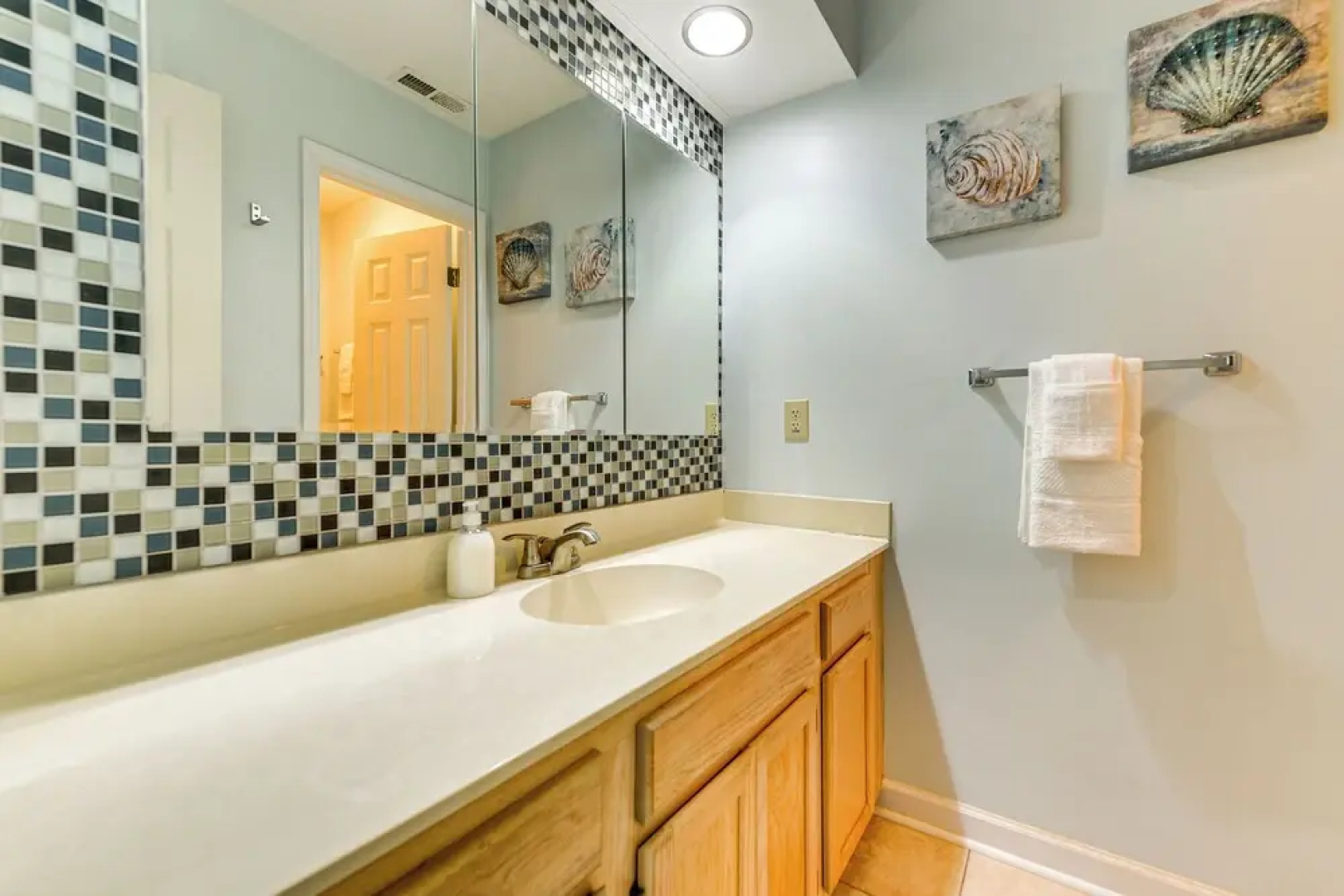 7 Mi to North Myrtle Beach: Condo w/ Pool Access