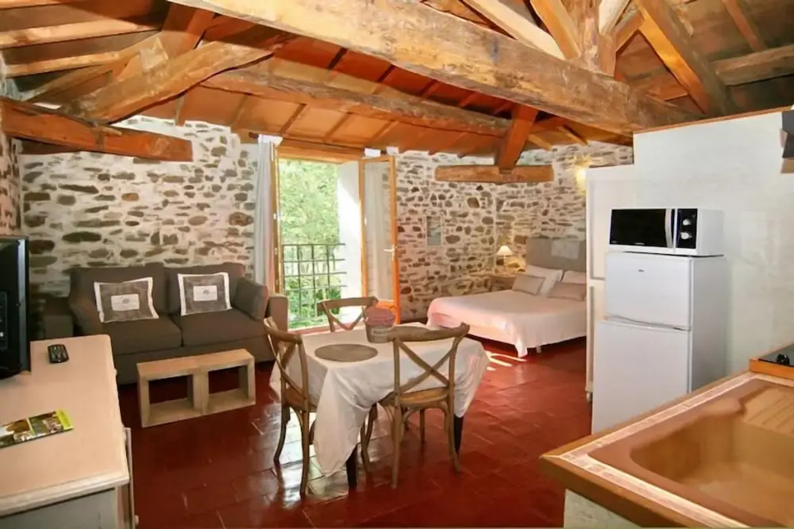 Castel chambres, château de Malves