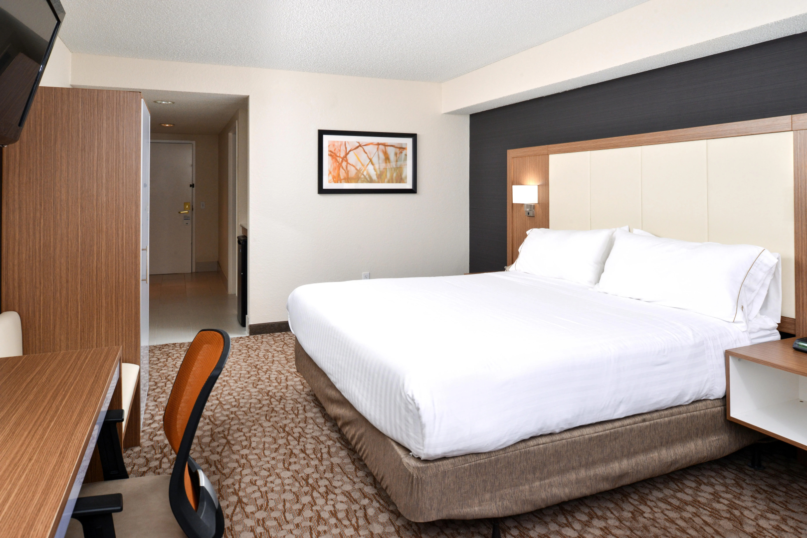 Holiday Inn Express & Suites Naples North - Bonita Springs by IHG