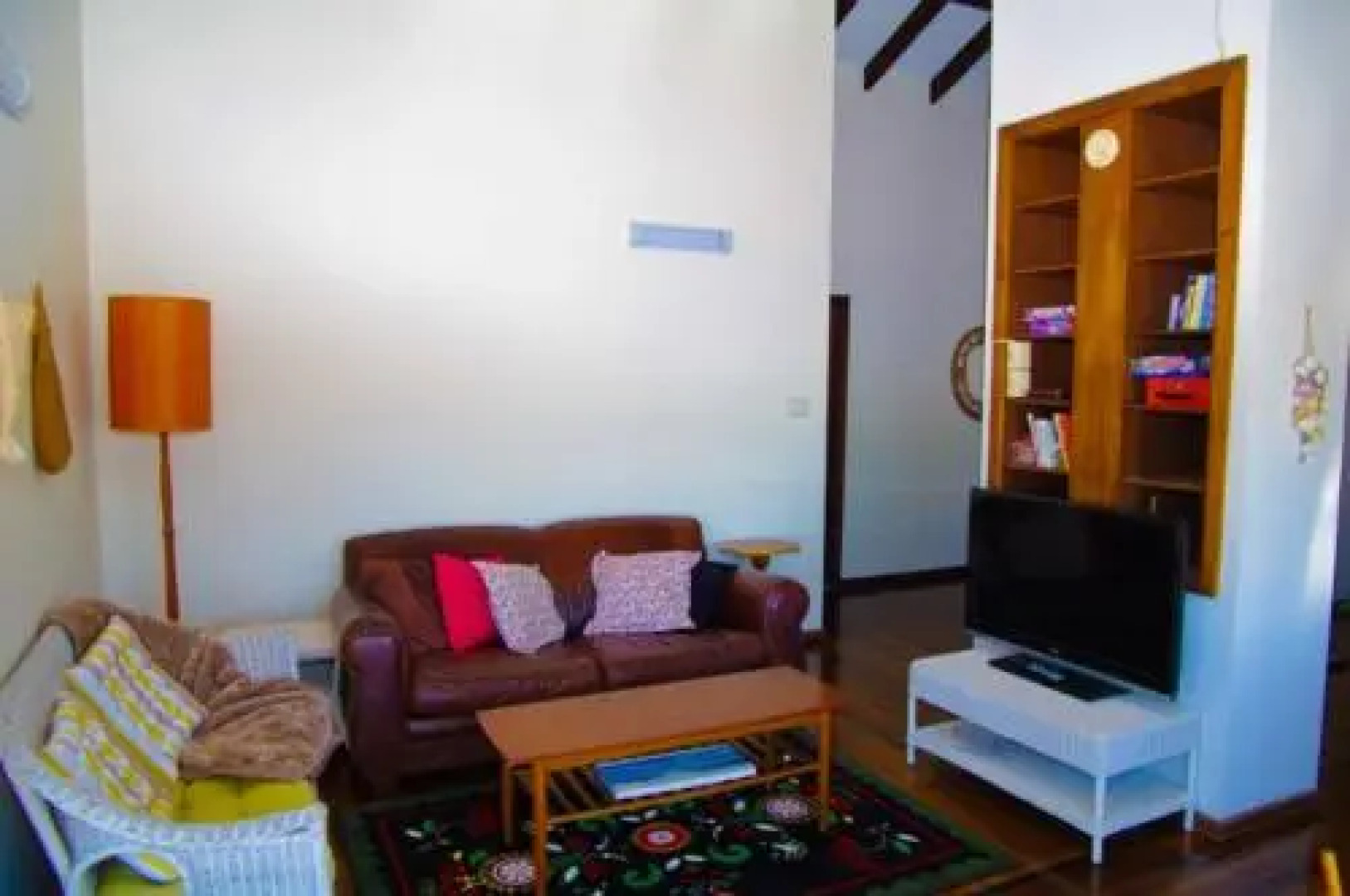 Barrels Beach House, 28 Dulconghi Street