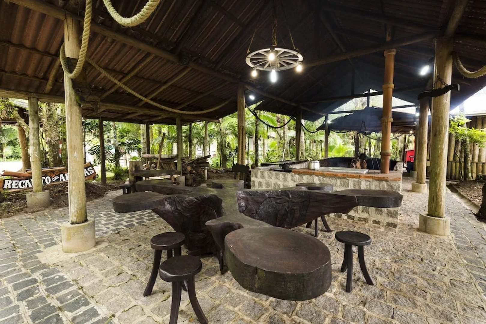 Pousada de Pesca e Lazer Camury