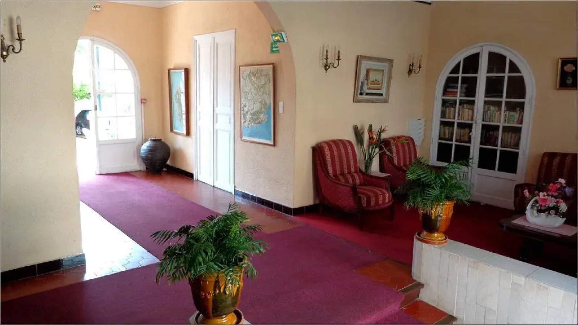 Hôtel L'ÎLOT FLEURI