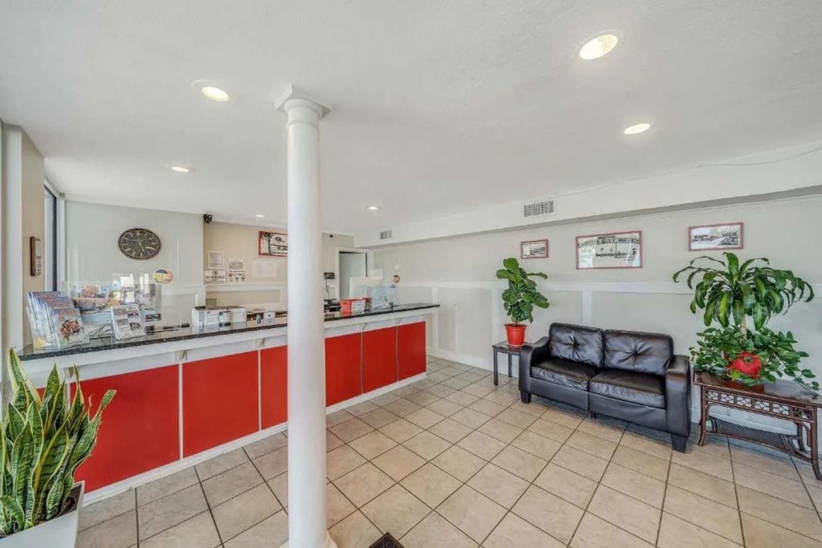 Beachbreak by the Sea