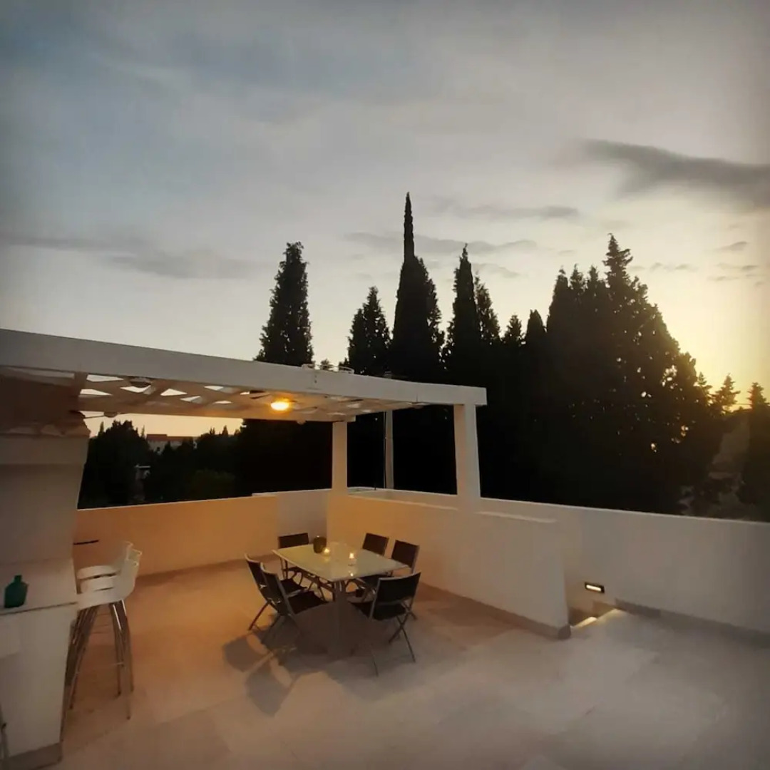 Villa Dragi, Villa With Pool and big Terrace, sea View, Peacfully and Quite