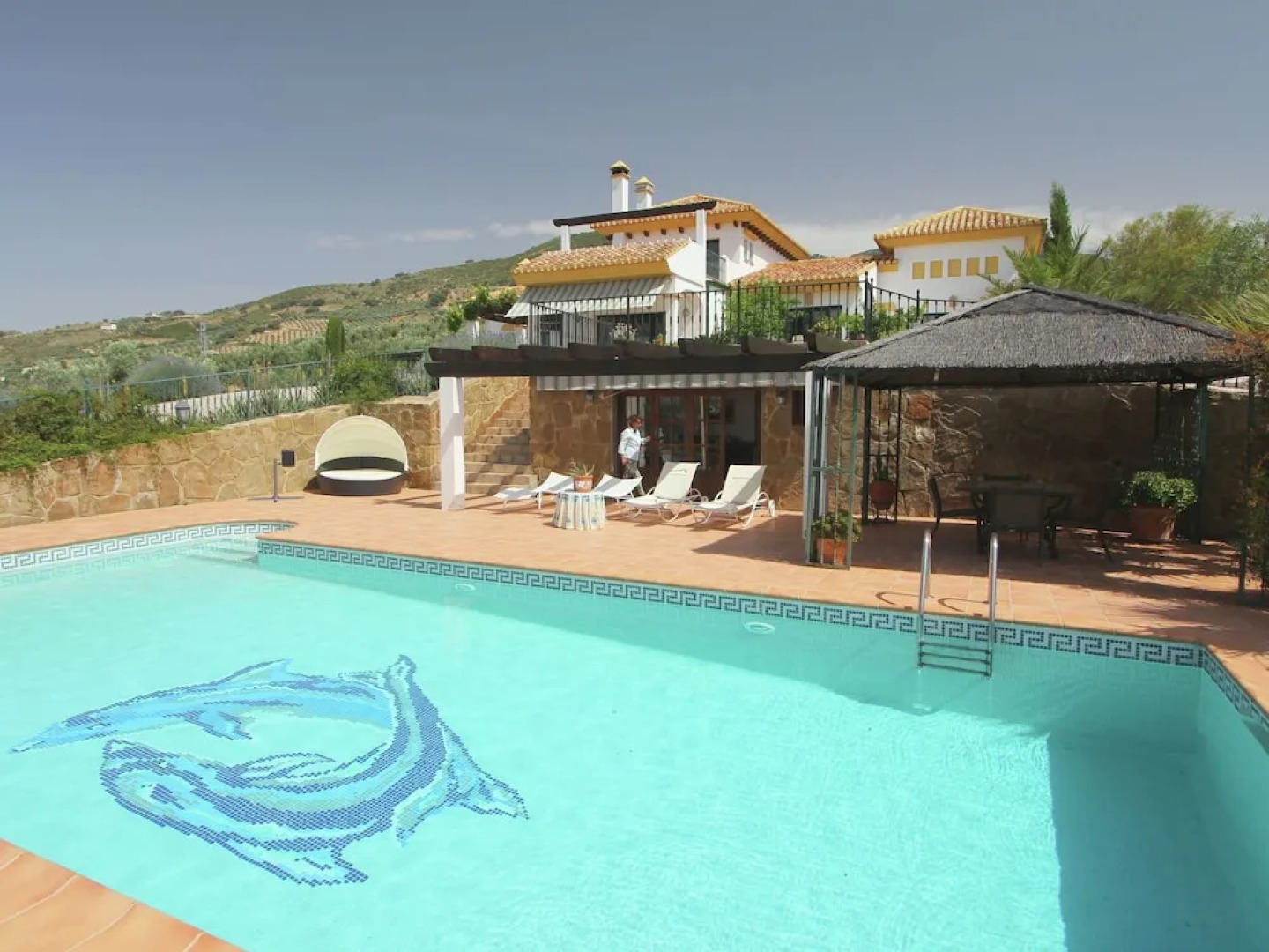 Luxury Villa with Great Mountain Views, Pool, Sauna, Jacuzzi And Padel Court