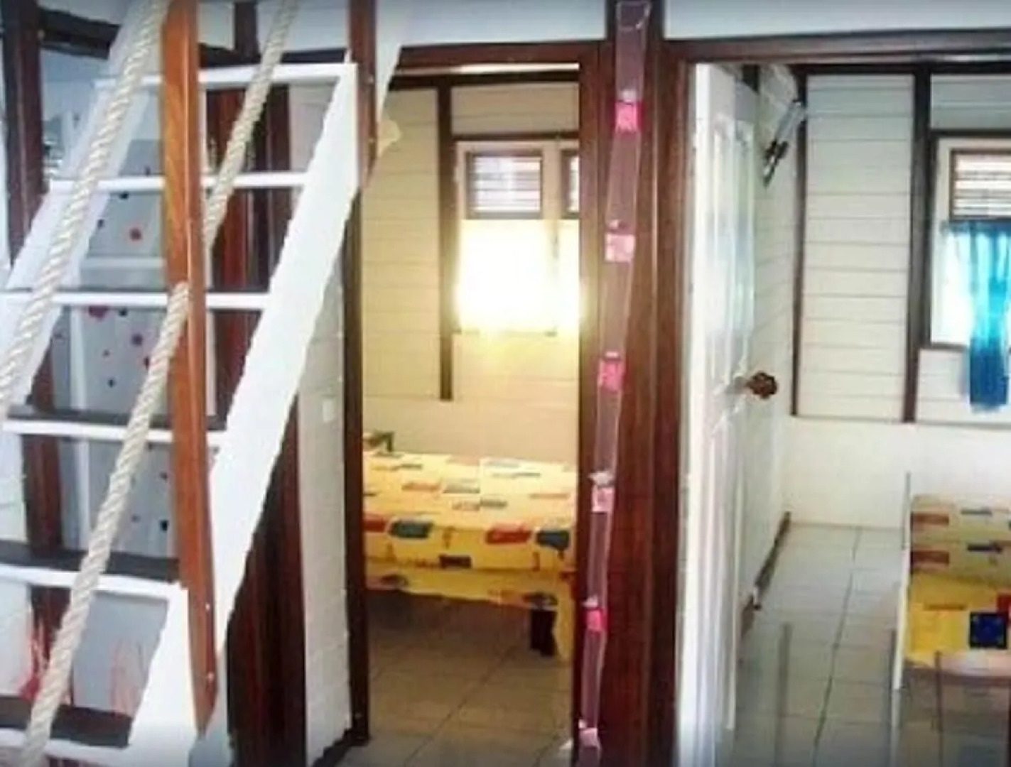 House With 3 Bedrooms In Saint Anne With Enclosed Garden And Wifi