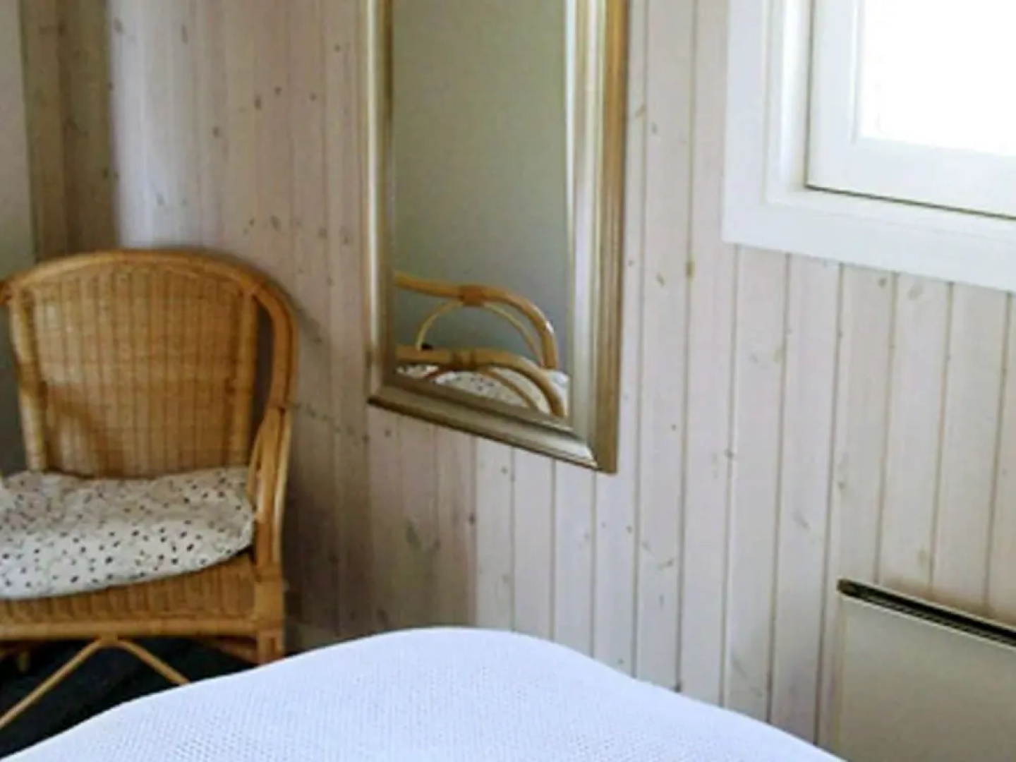 Splendid Holiday Home in Dronningmolle near Beach