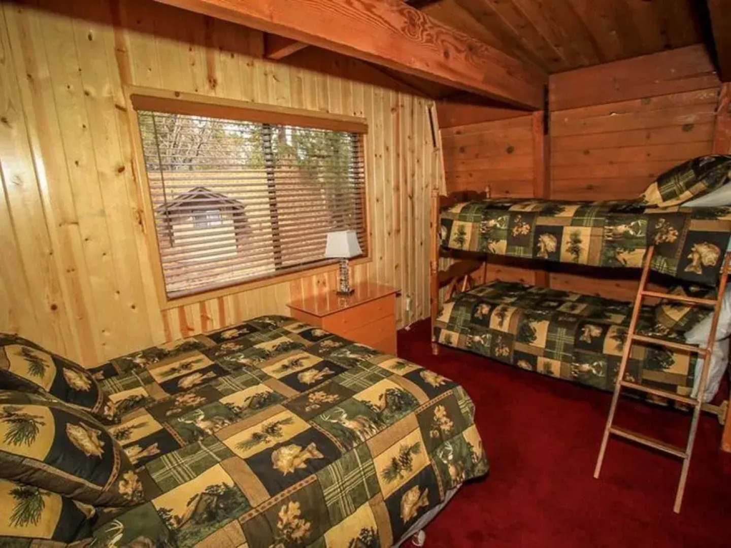 Summit Paradise 845 by RedAwning