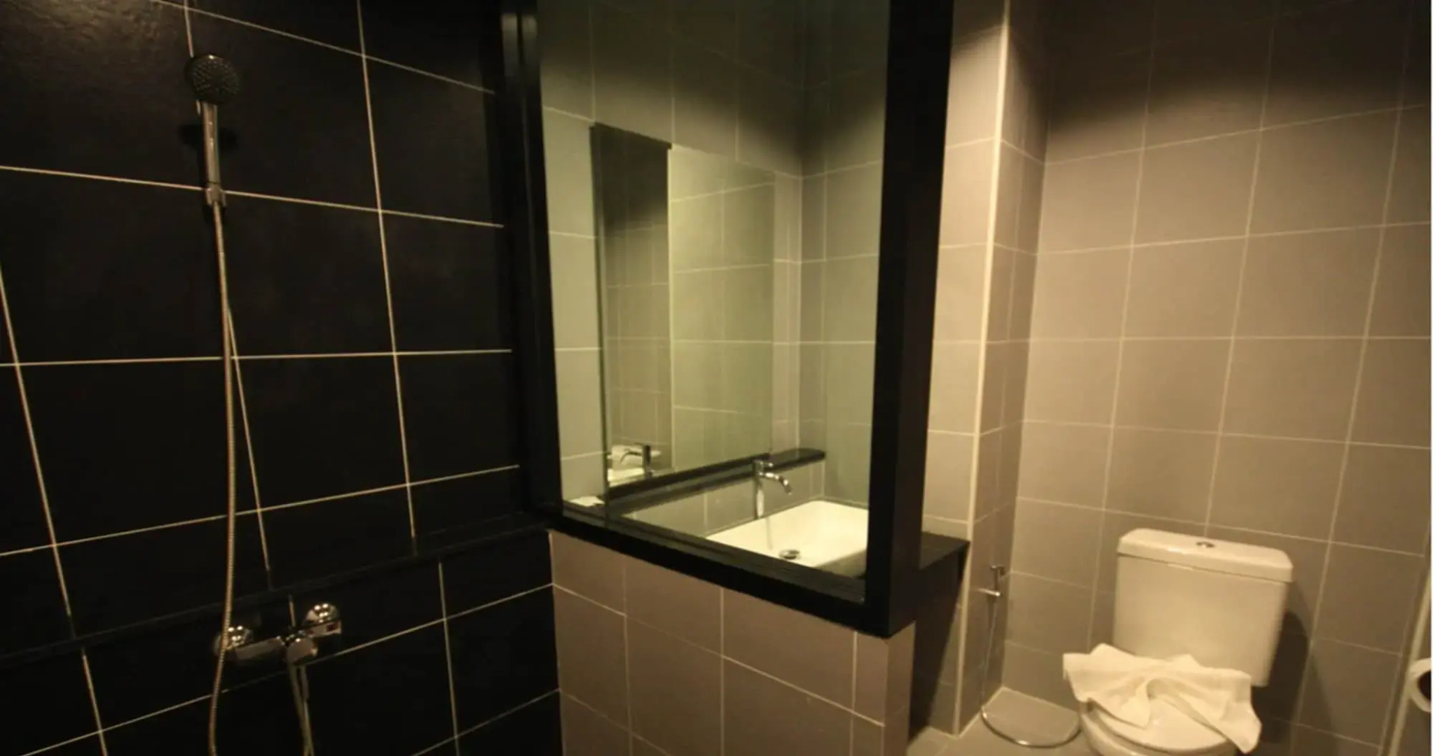 Seven Bee Boutique Hotel