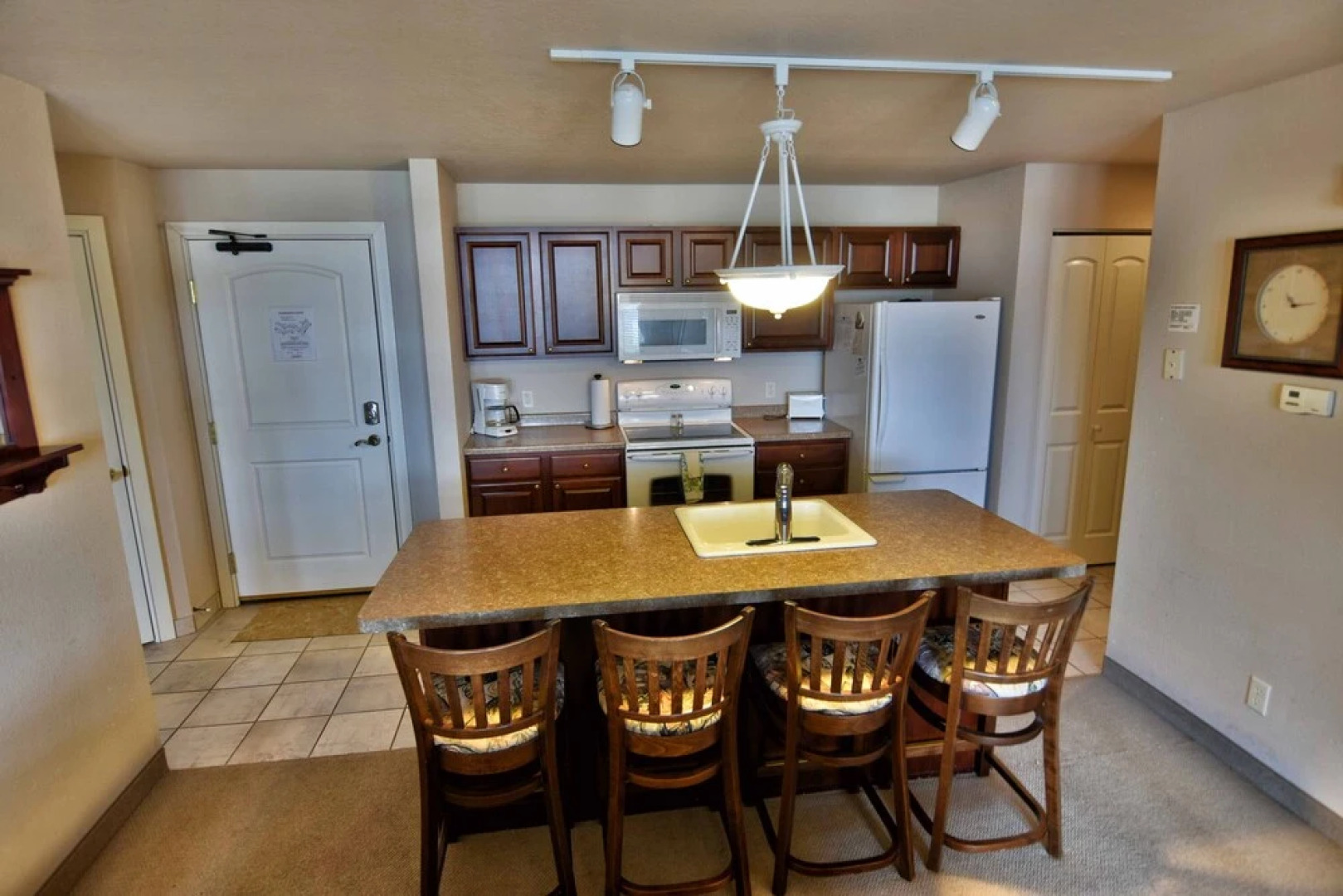 Unit 317 Tagalong Condo 3 Bedroom Condo by RedAwning