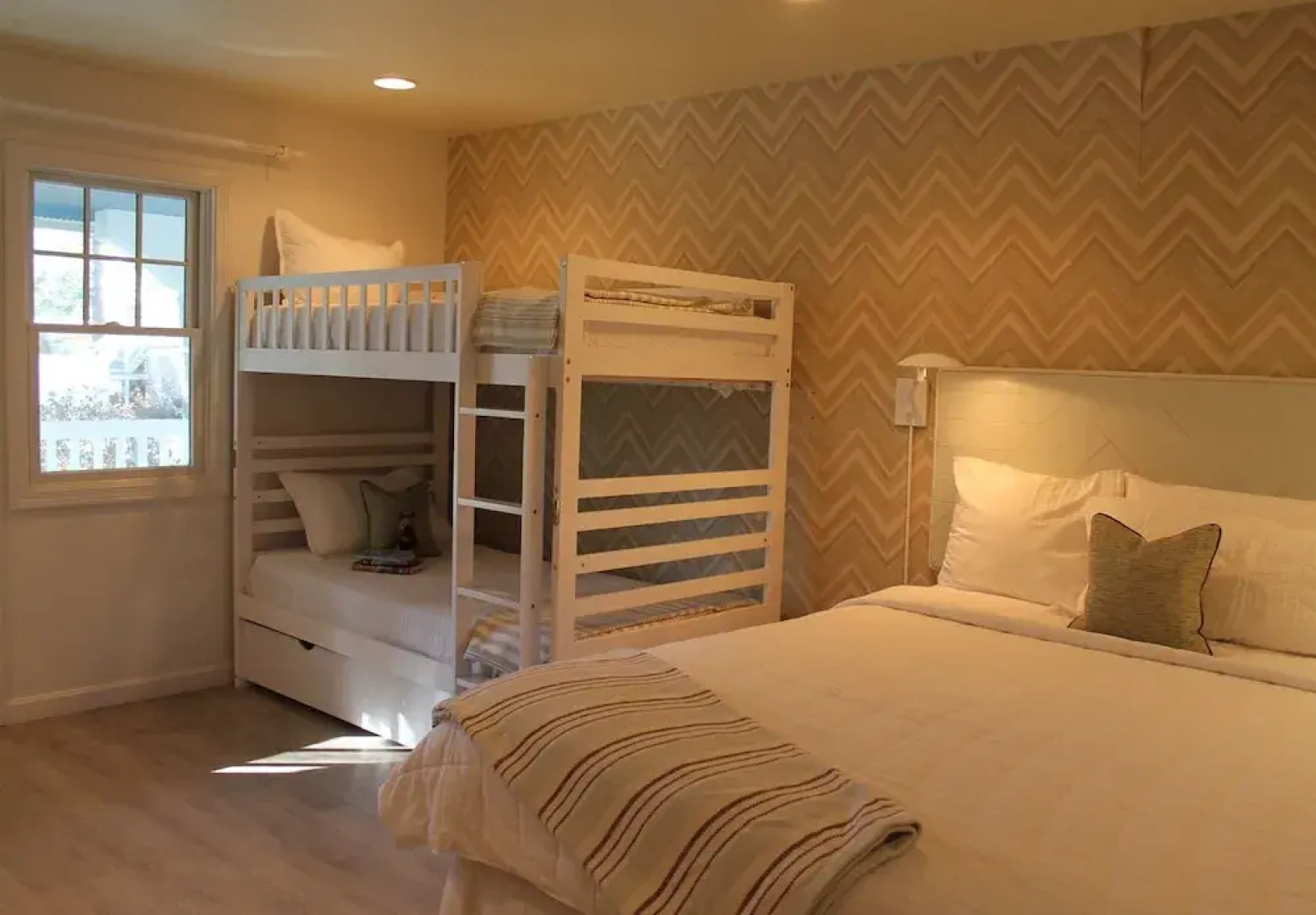 The Lodge at the Cove