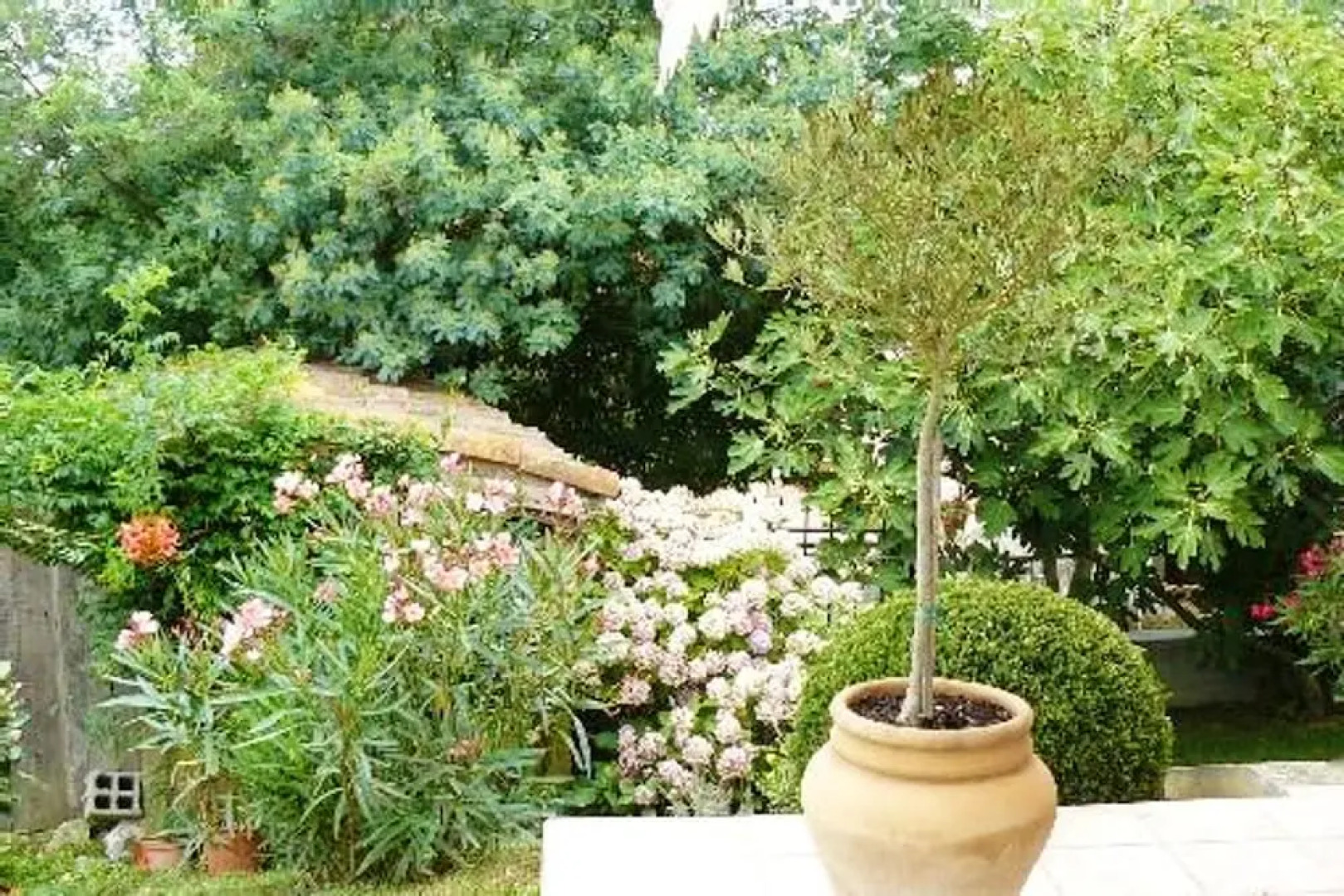 House With 2 Bedrooms in Monlaur-bernet, With Furnished Terrace