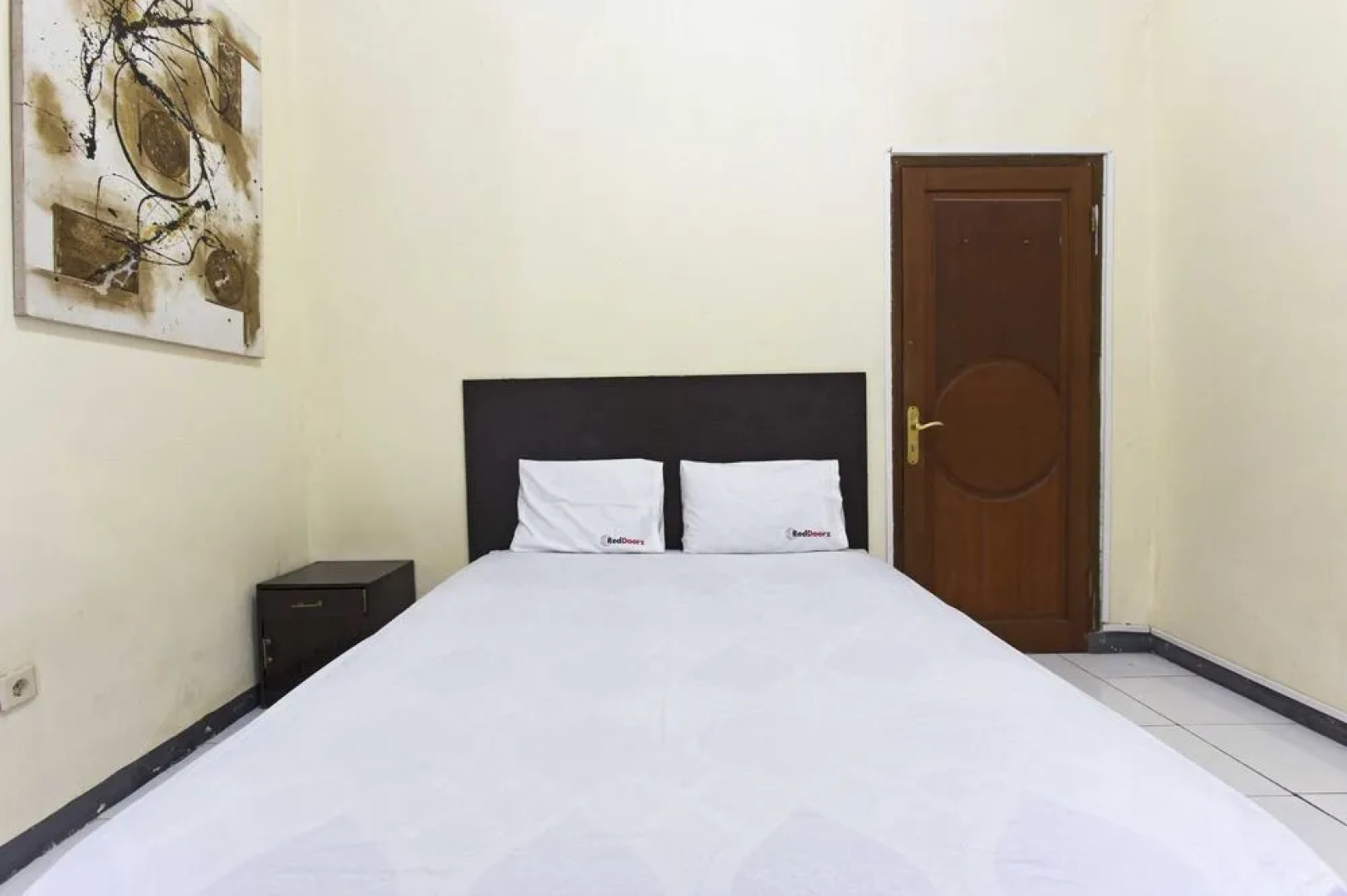 RedDoorz Kemang Ampera