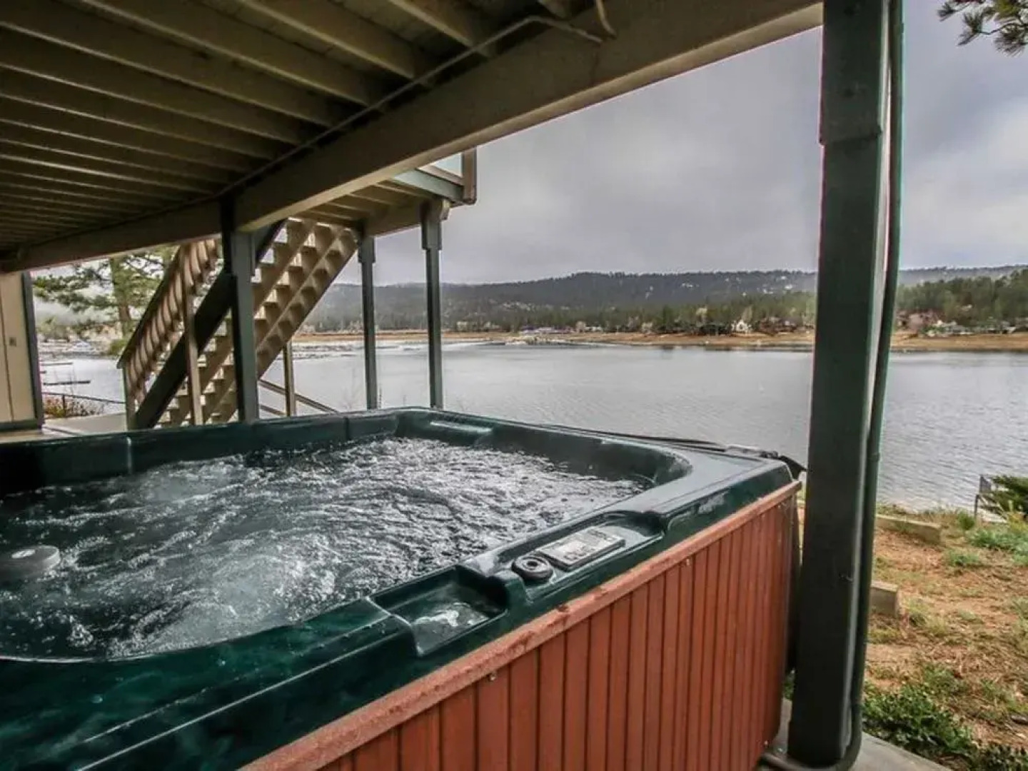 Lakefront Sanctuary #1306