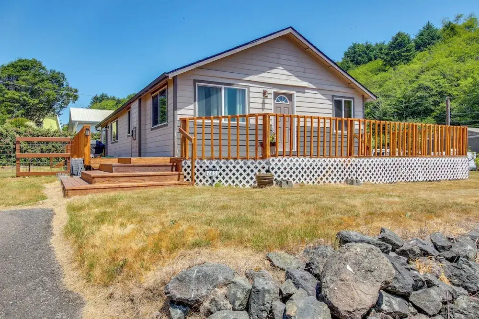 Winchester Bay Vacation Rental Near Dunes & Atv!