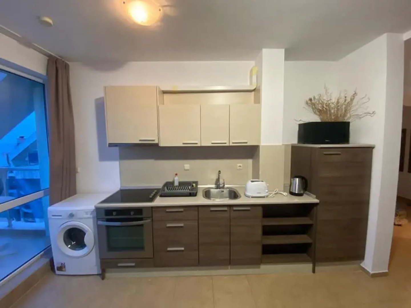 Sea View 1 Bed Apartment With Stunning Ocean Views