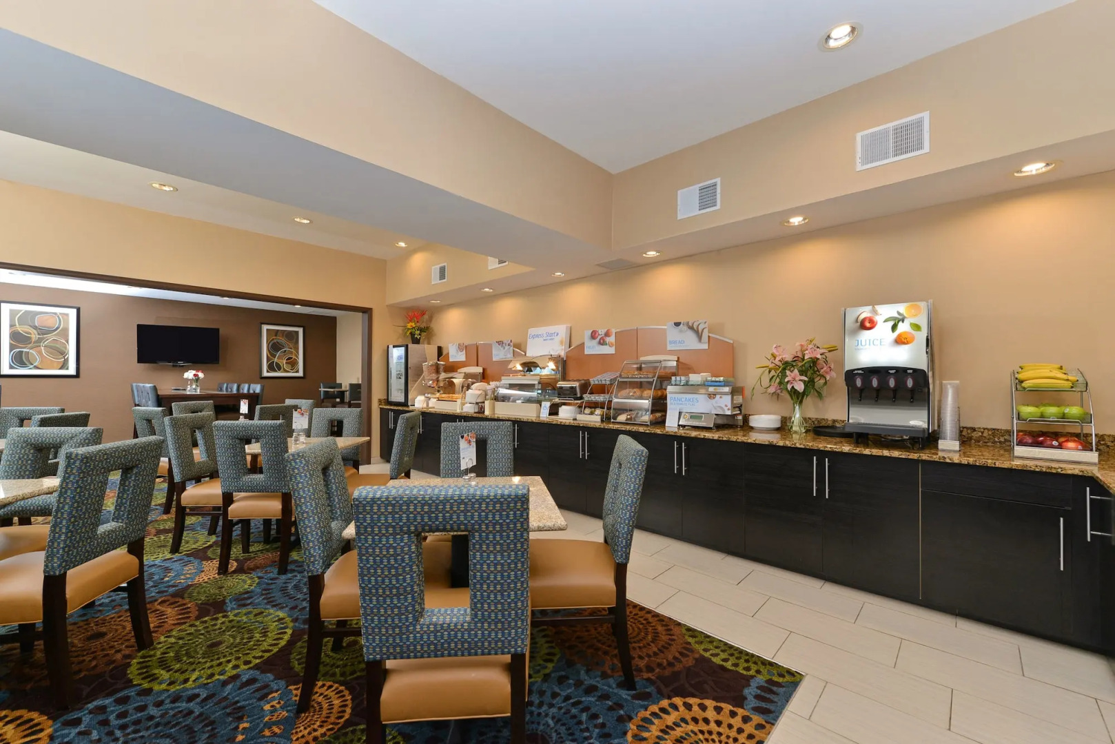 Holiday Inn Express St Paul S - Inver Grove Hgts by IHG