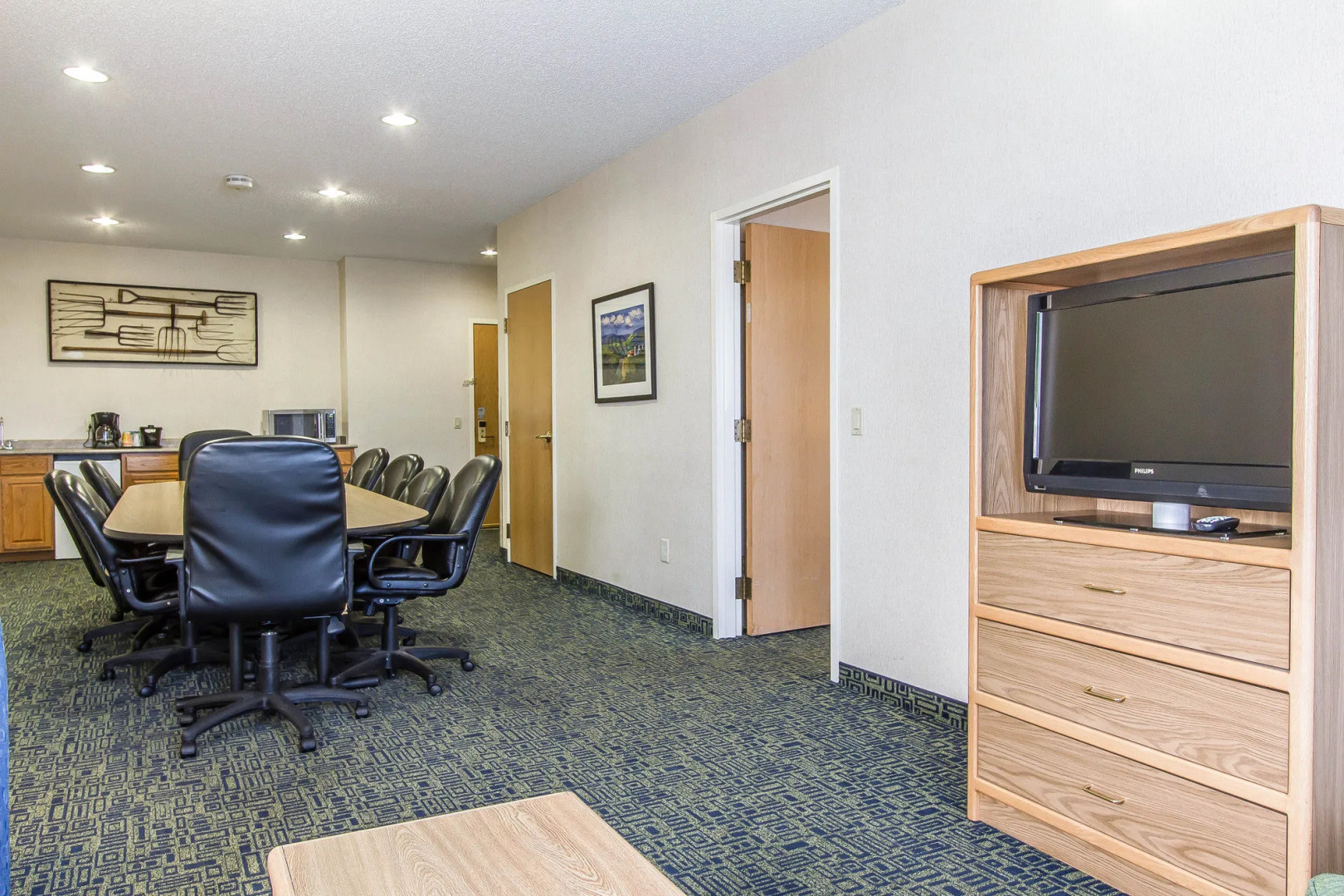 Revel Hotel Des Moines Urbandale, Tapestry Collection by Hilton