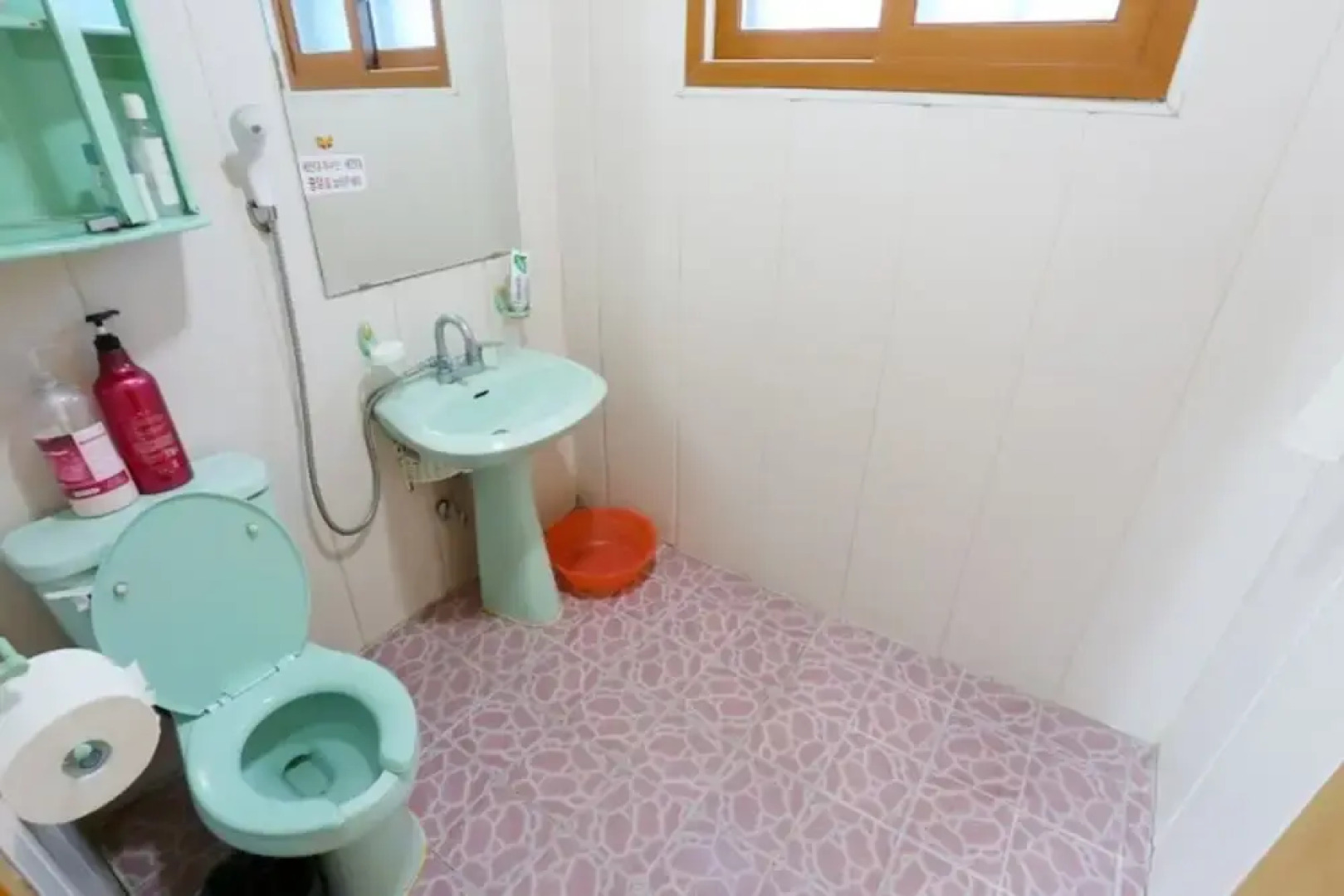 Hoengseong Jamjari Pension