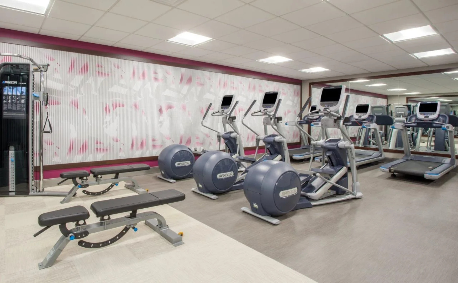 Hotel Indigo Minneapolis Downtown by IHG