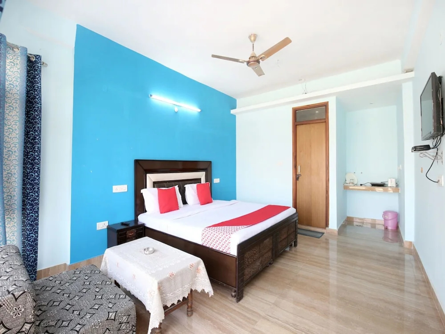 OYO 12485 Home Cosy Stay Aanji