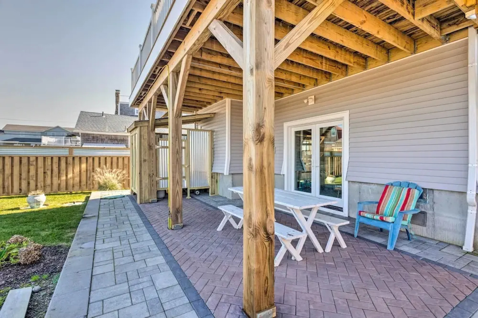 Seaside SK Getaway: Steps to Matunuck Beach!