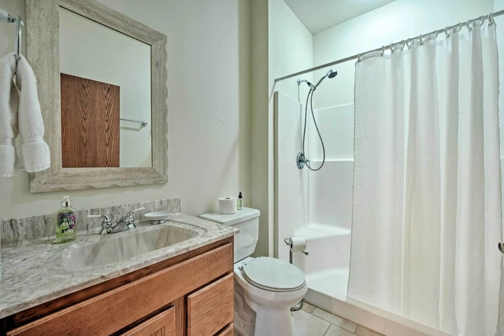 Lake Michigan Waterfront Home: 1 Mile to Downtown!