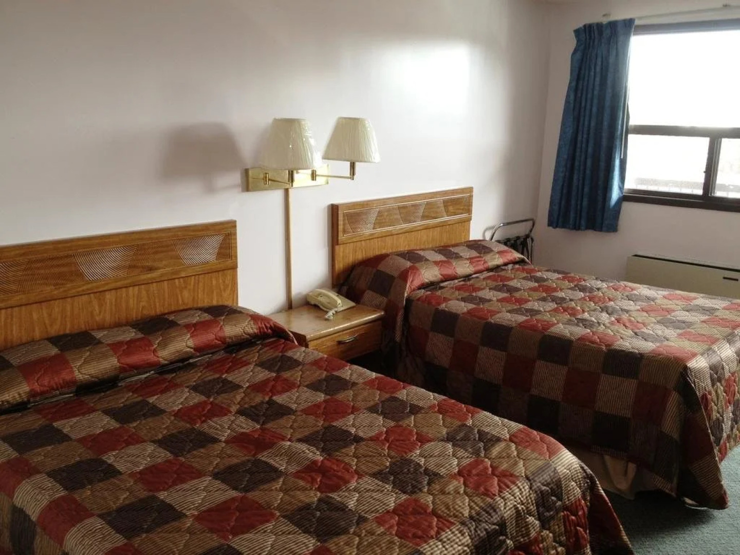 Canadas Best Value Inn