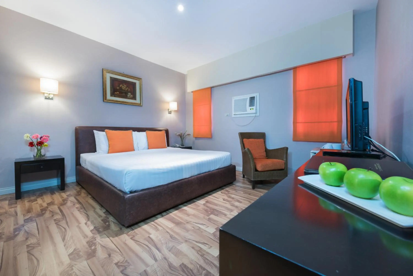 Court Meridian Hotel and Suites