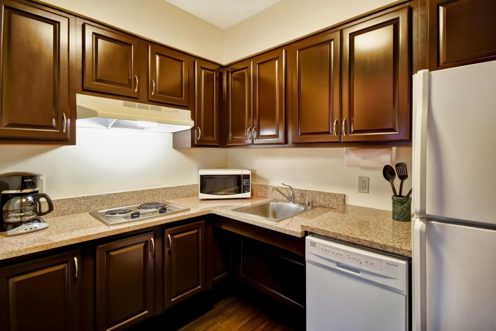 Staybridge Suites Middleton Madison-West by IHG