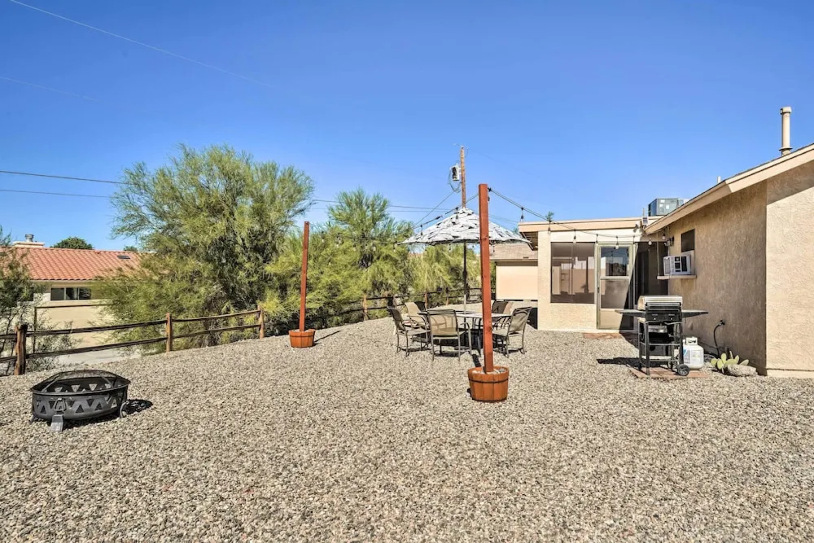 Game Room + Mtn Views: Lake Havasu Escape!
