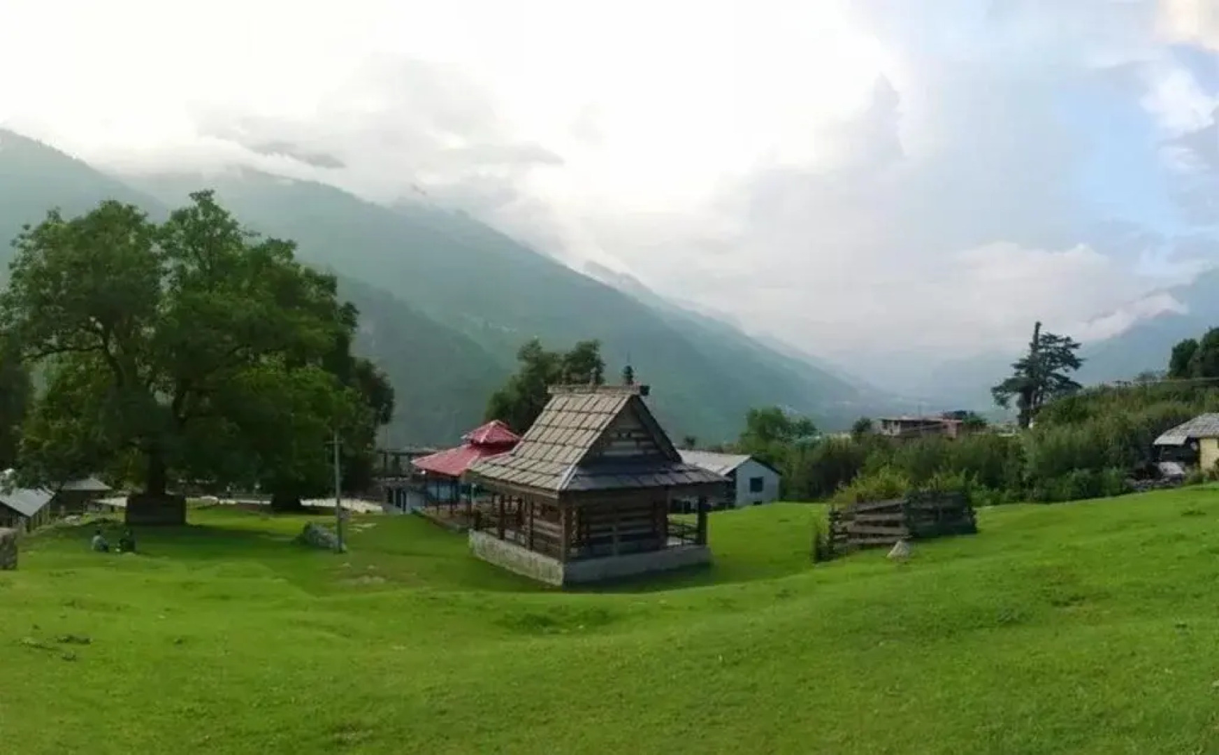 Rudra Holidays Hotel