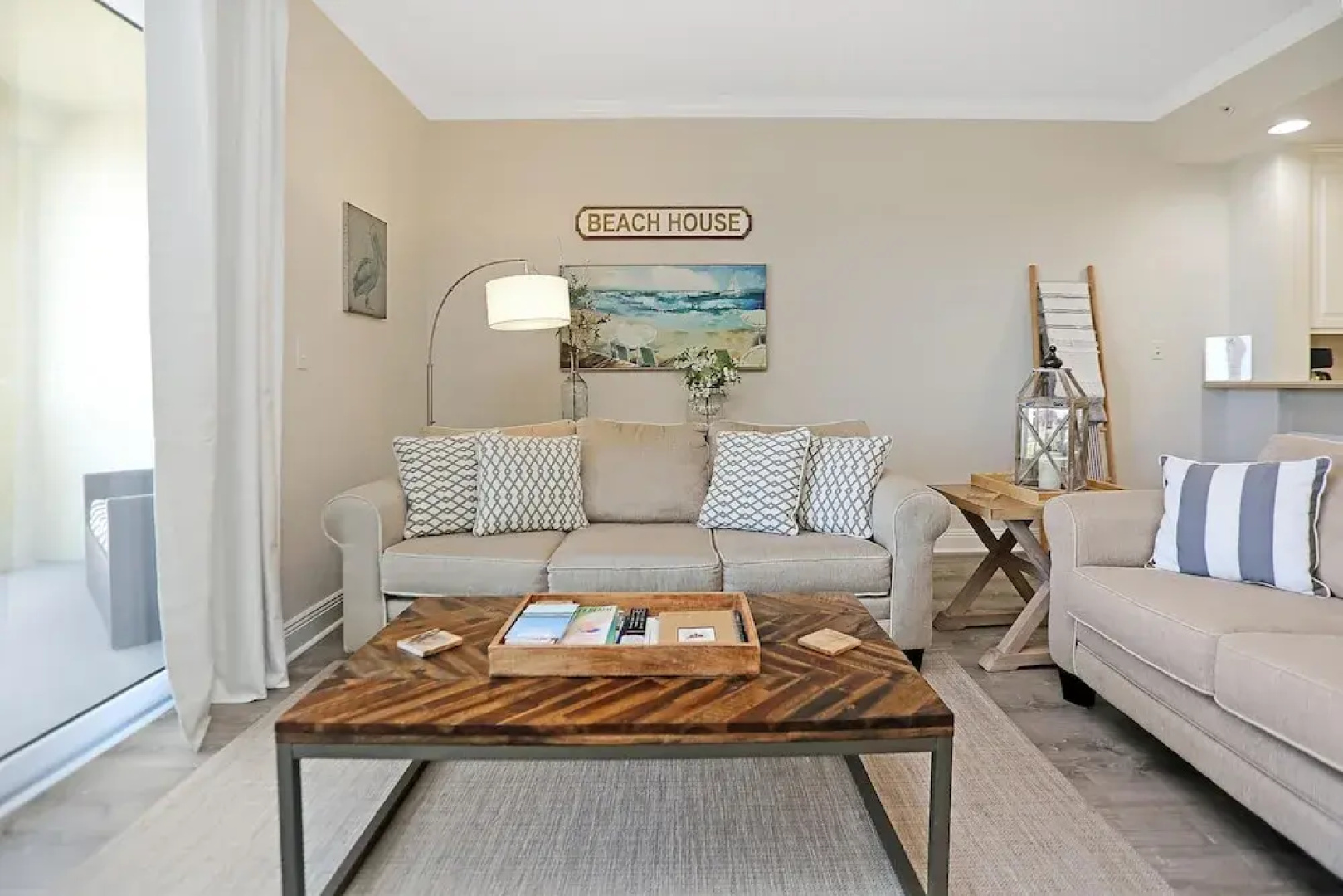 Summerhouse 209