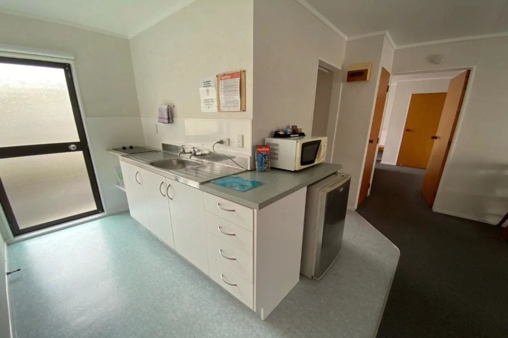 Opononi Lighthouse Motel