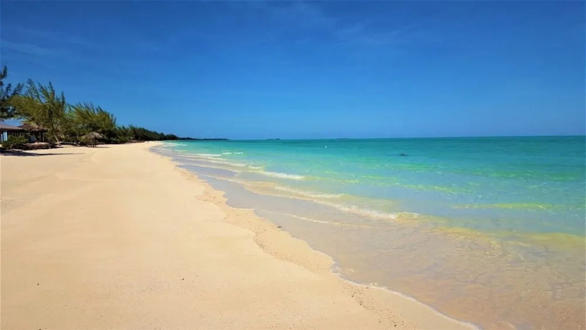 Paradise Beach - Lovers Hideaway