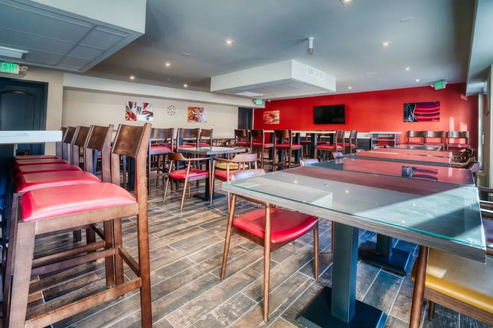 Best Western Premier NOHO Inn